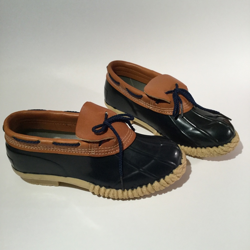 Low Duck Boots Size 6 Made in USA Navy Blue Shoes